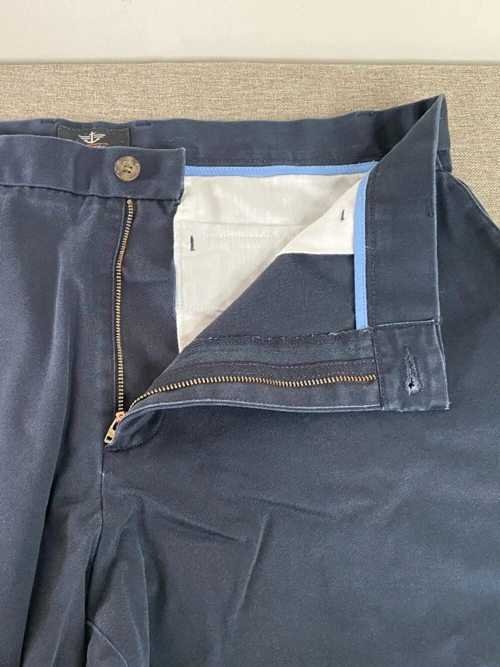 Dockers CLASSIC FIT D3 Khaki Pants Men's 36 x 31 Mid Rise Blue Casual